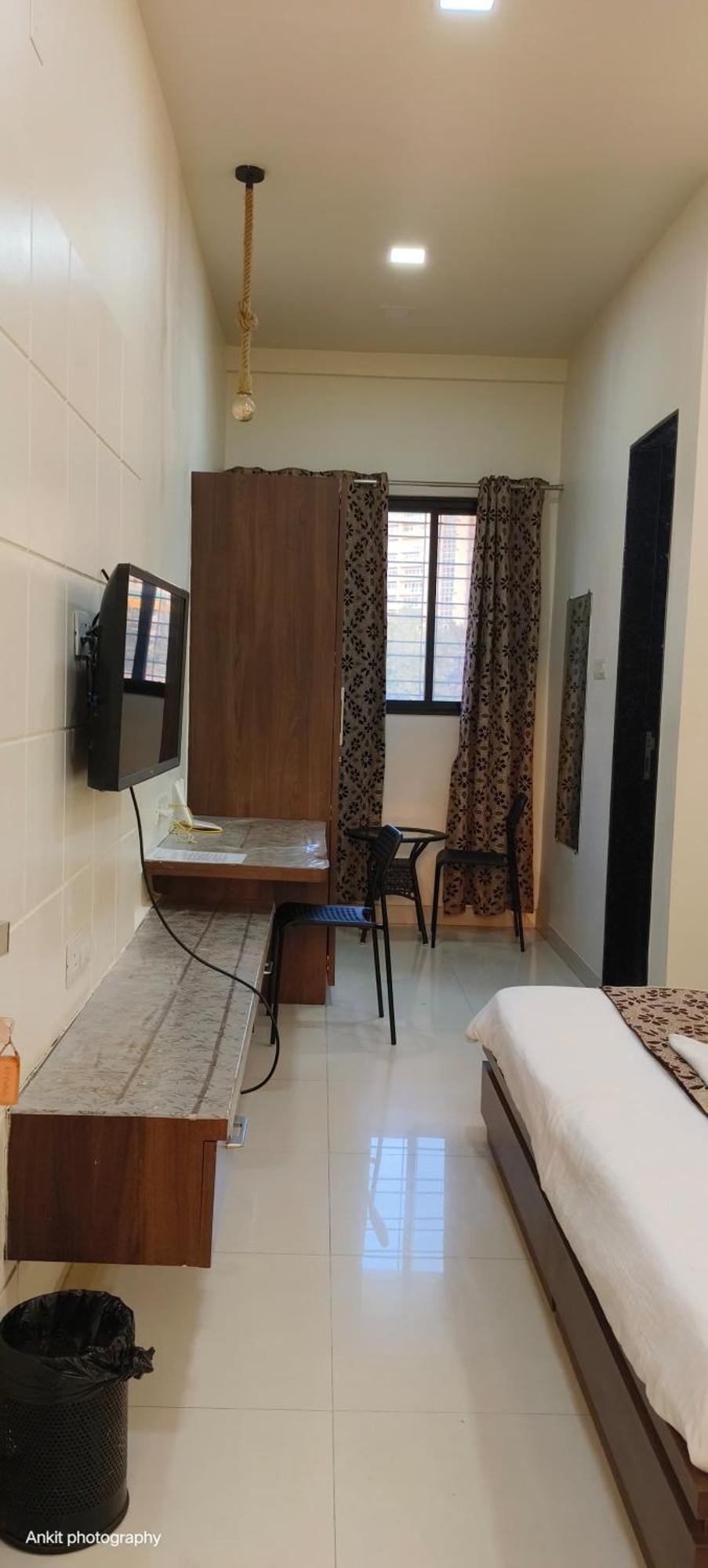 Fabhotel Royal Suits - Nr Mahadji Shinde Chhatri Mundhwa Экстерьер фото